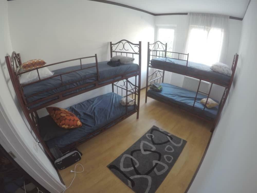 Enjoy The Hostel Batumi Habitación foto